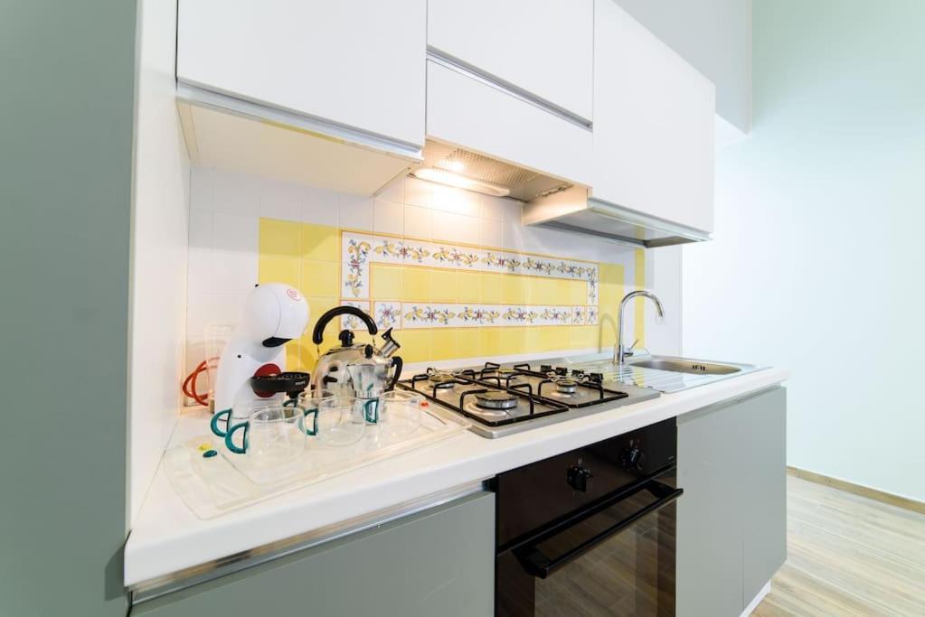 Stazione Treni - Wi-Fi & Netflix Cozy Space Appartement Salerno Buitenkant foto